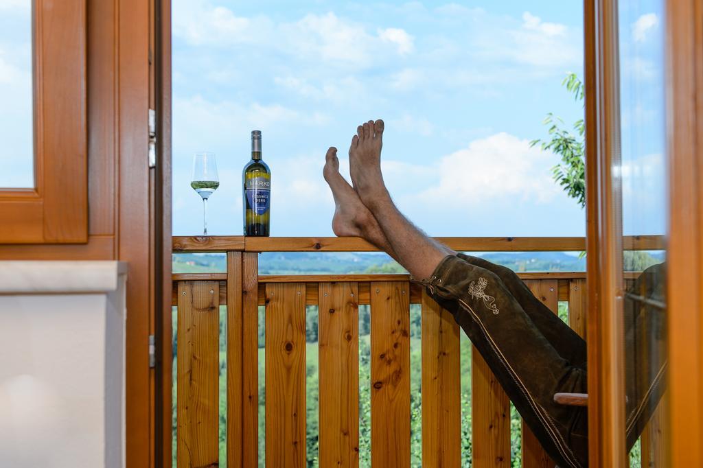 Weingut- Gaestezimmer Marko Leutschach Buitenkant foto