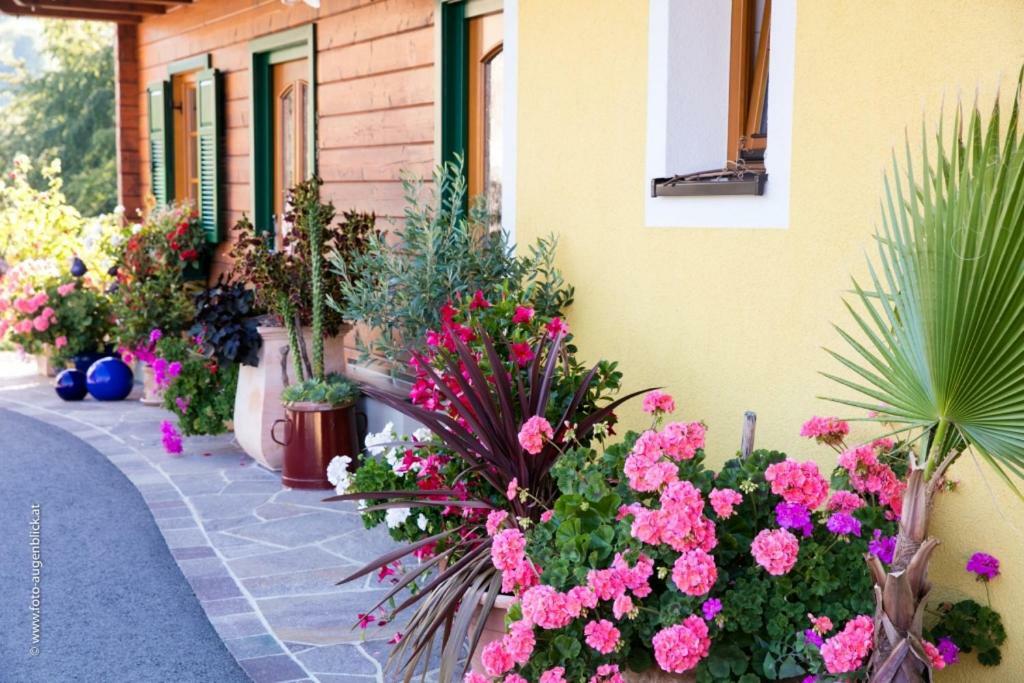 Weingut- Gaestezimmer Marko Leutschach Buitenkant foto